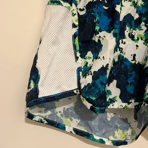 Multicolored running shorts, women’s S-M